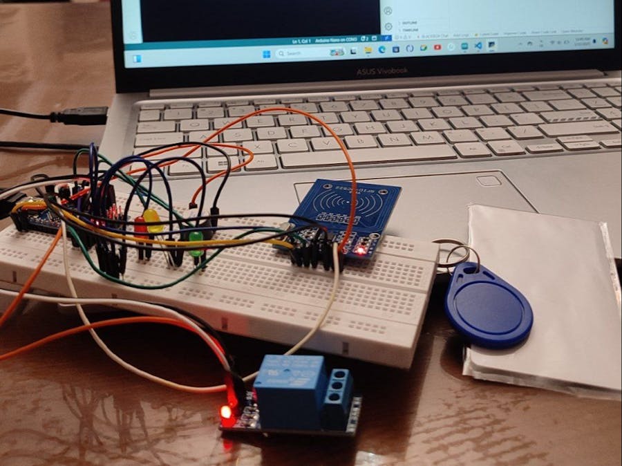 Smart RFID Access Control: Secure Door Lock with Arduino