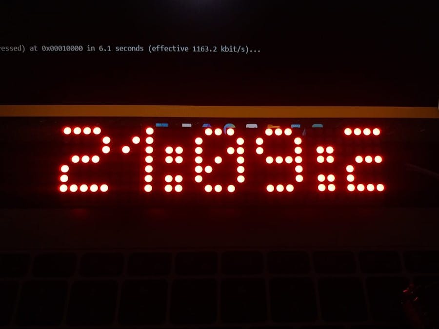 Running Text and Clock with XIAO ESP32S3 and LED MAX7219