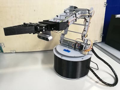 Robotic arm development from scratch