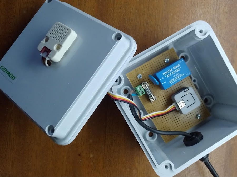 Track outdoor weather on your phone using Atom Lite