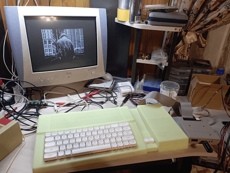 This Redditor Recreated a ZX Spectrum Using Old Soviet Schematics This Redditor Recreated a ZX Spectrum Using Old Soviet Schematics