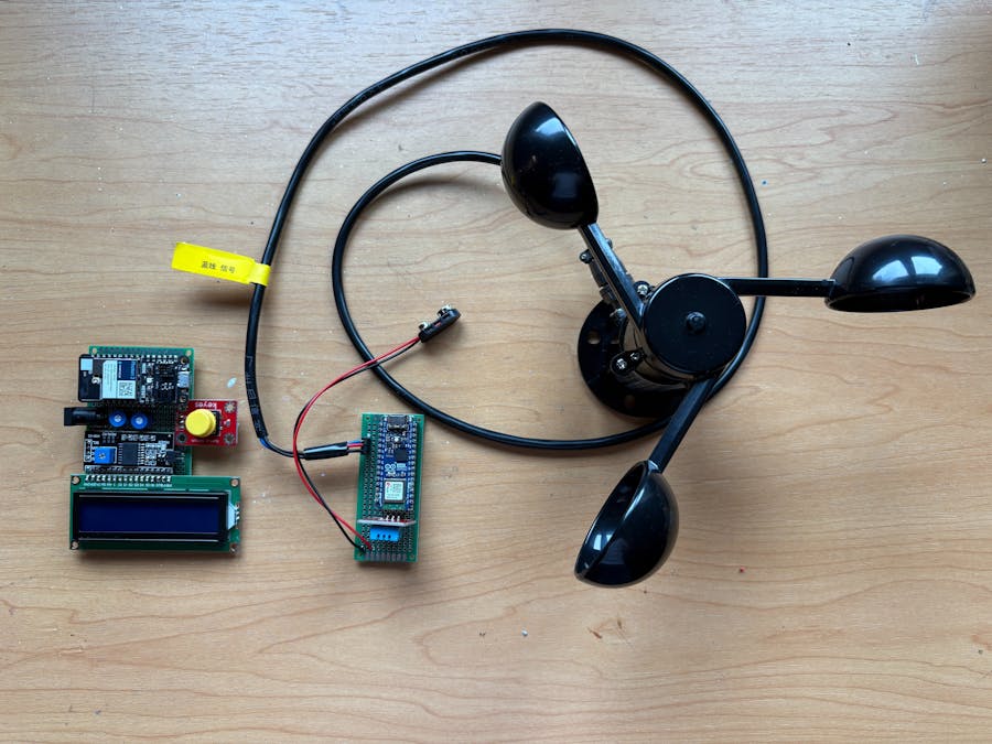 Weather Station With Real Time Data Collection