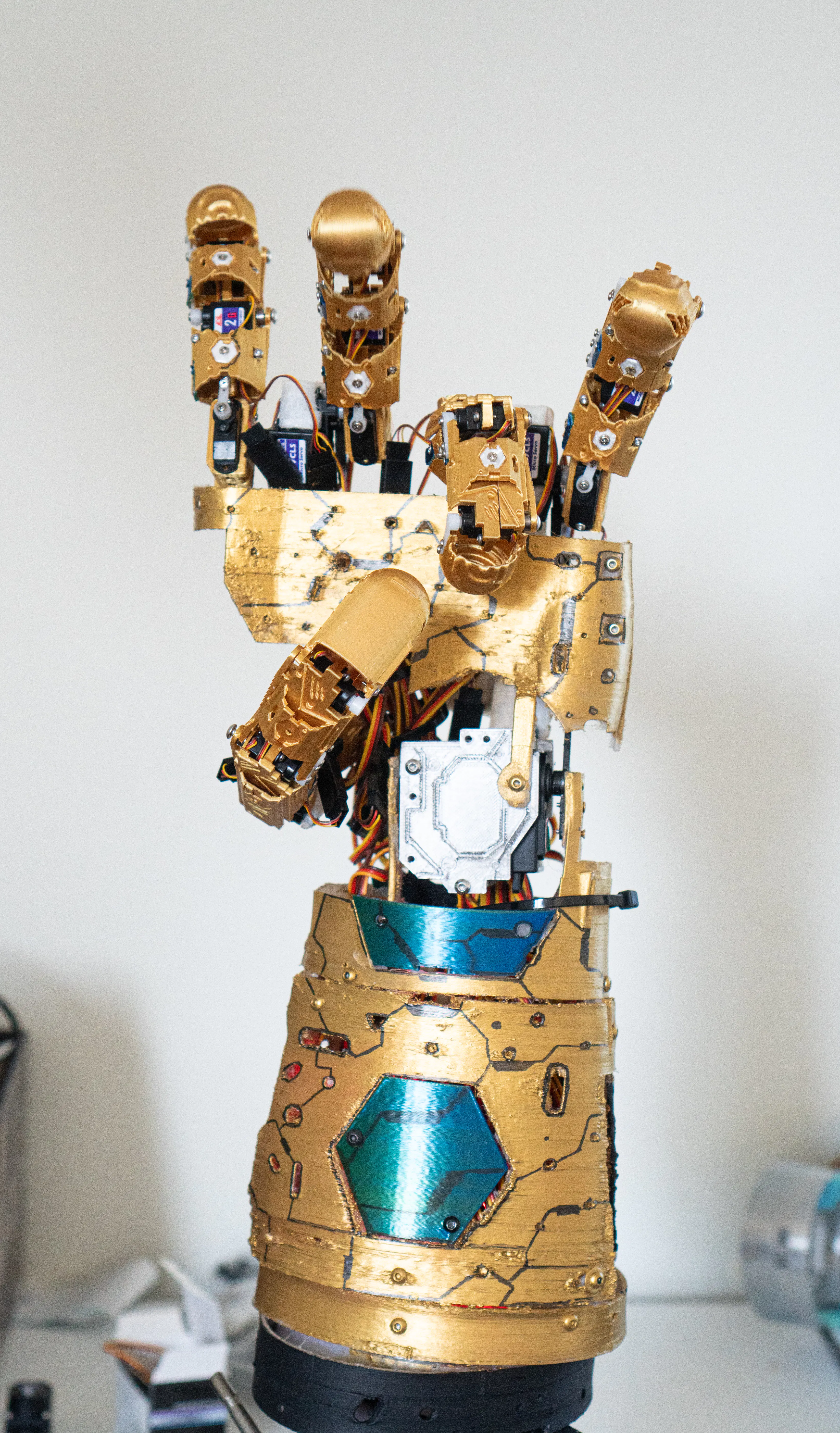 This DIY Robotic Hand Can Sign the Entire ASL Alphabet