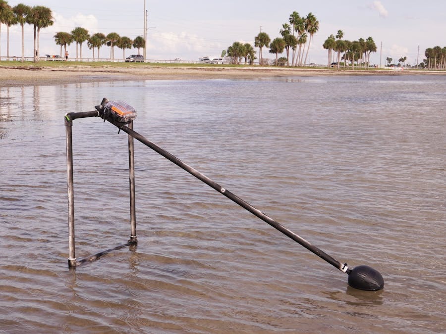 Off-grid Cellular Water Level Monitor With Thingy:91 X