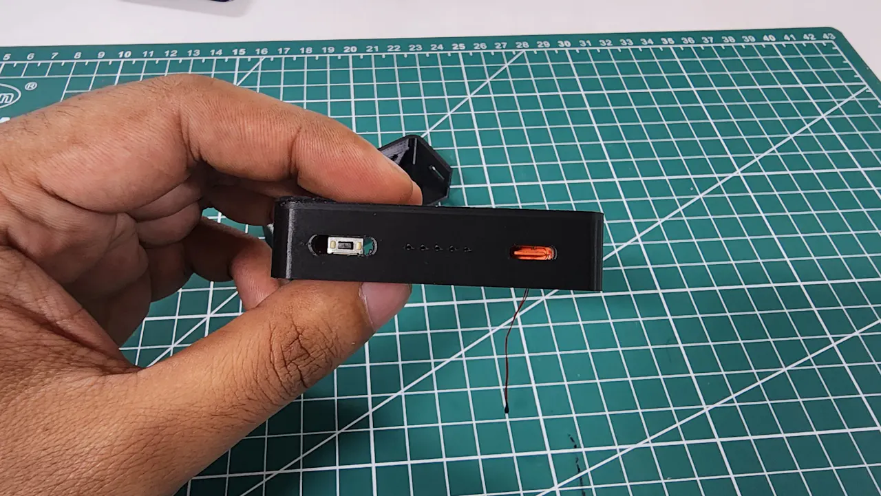 how to charge a juul with a vuse charger Can You Charge A Vuse With A Juul Charger Vuse Not Charging? Your Complete  Troubleshooting Guide main image 1
