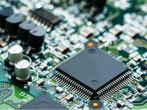 OPA388QDBVRQ1 High-Precision Zero-Drift Op Amp