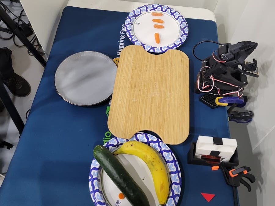 Cutana A vegetable Chopping Robot