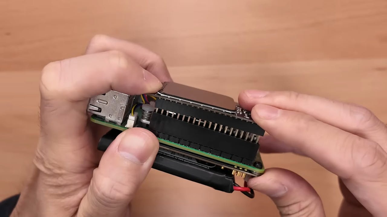 The hardware just clicks together (📷: Jdaie Lin)