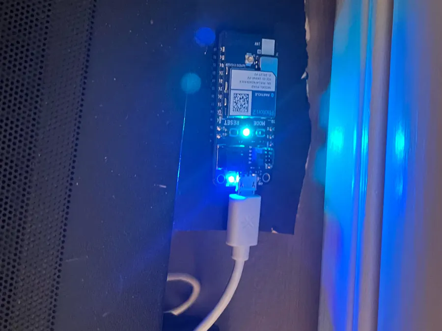 PC Hardware Monitor - Real-Time Cloud Dashboard