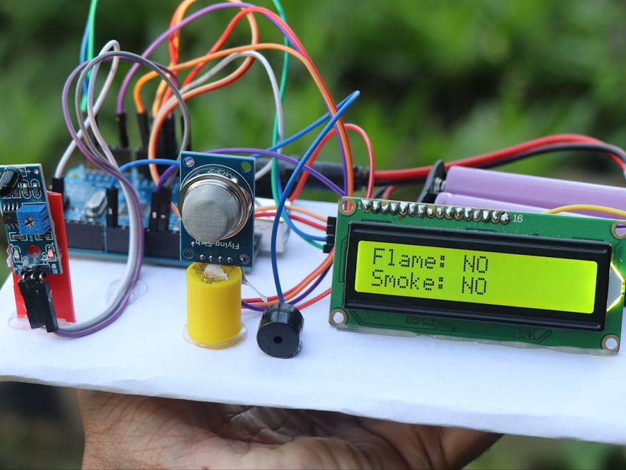 Arduino Gas Leakage and Flame Detection With Alert System