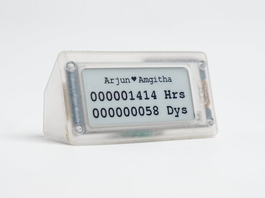 Time Since Wedding – E-Paper Clock