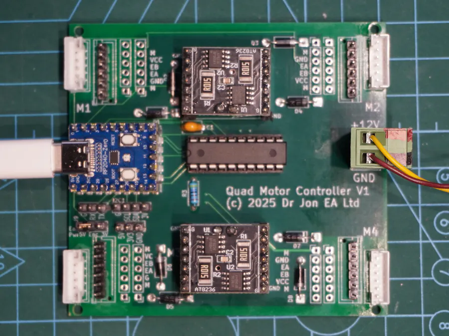 Quad Motor Controller PCB for Mecanum Robots (RP2040Zero)