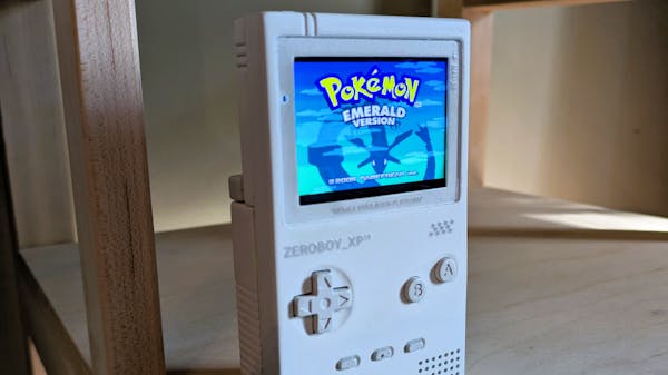 Zeroboy XP Is a Gorgeous DIY 3D-Printed Handheld Video Game Emulator