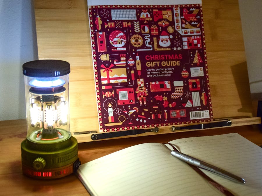 An Experimental Desk Prop Inspired by Star Wars