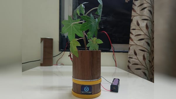 Mayur Pagote's Upcycling Project Turns a Potato Chips Tube Into a Smart Plant Pot