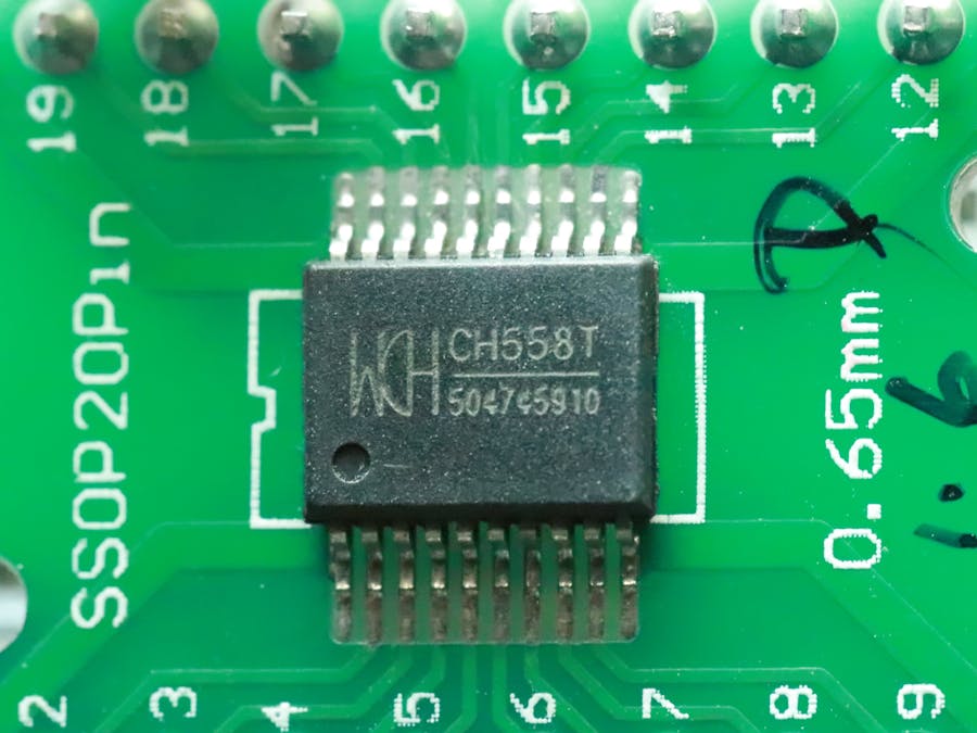 Single Chip Computer running BASIC-52