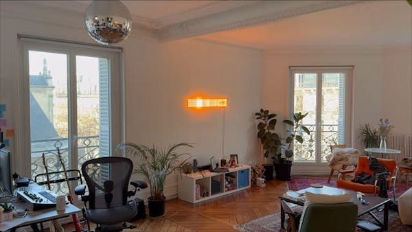 This Wall Art Displays Ambient Radio Waves