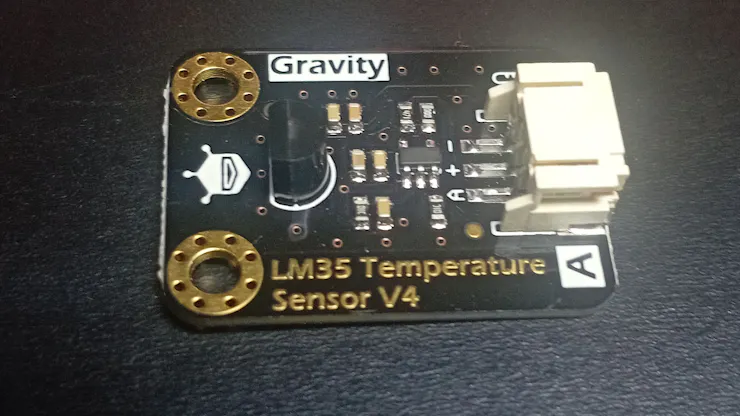 LM35 temperature sensor