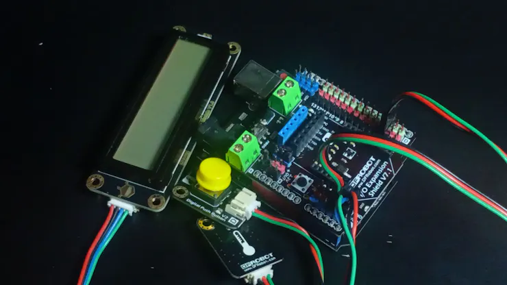 Connect the LCD modules (SCL to A5 and SDA to A4)