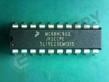 MCHC908JK3ECPE – Low-Cost HC08 Family MCU with ADC