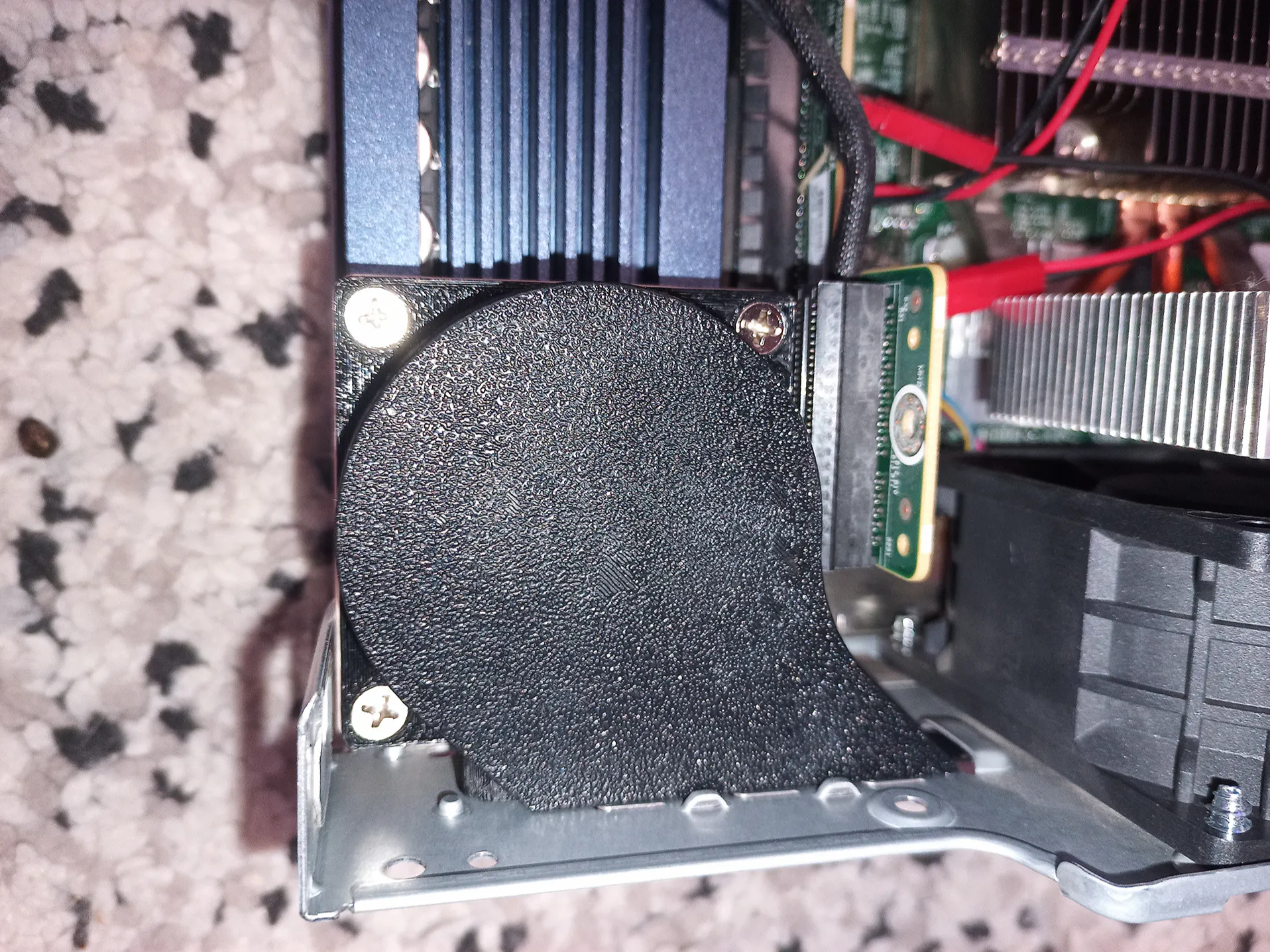 Active NVMe Cooling Mod for HPE MicroServer Gen10+ - Hackster.io