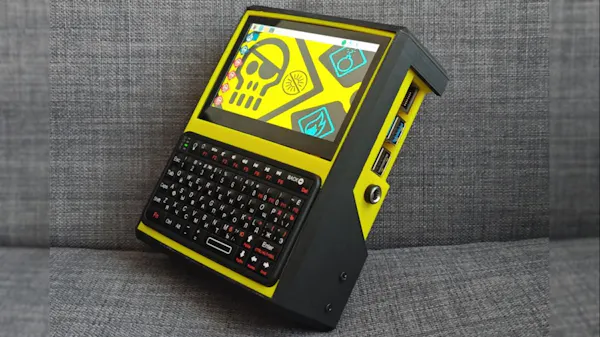 Take Your Linux Rig on the Road with the CyberDeck Pi