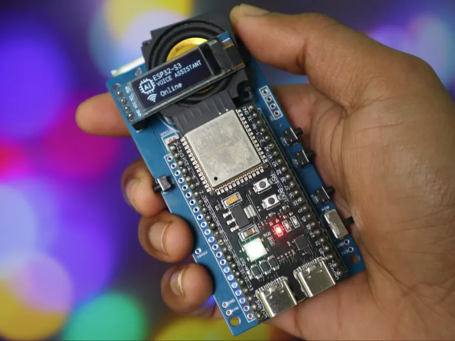 Pocket Size ESP32 AI Voice Assistant With Xiaozhi