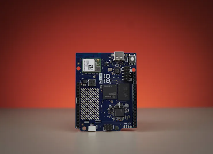 Arduino UNOQ.jpg