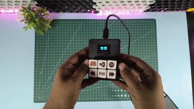 DIY Macropad with REACTIVE Animated Eyes! 👀