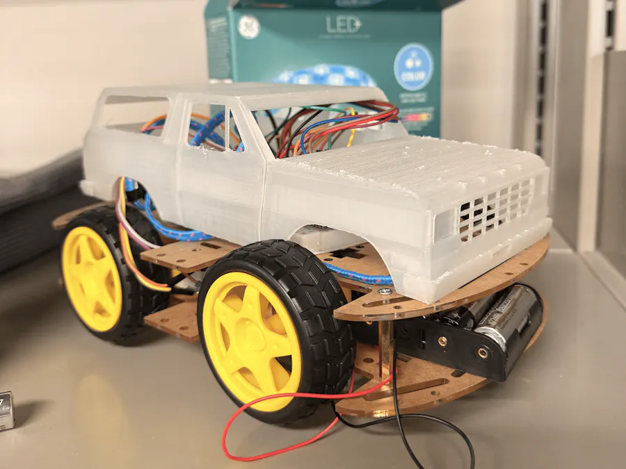 4wd RC car w. Pocketbeagle