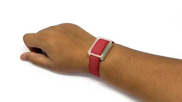 ProtoCentral's Move Ultralight Is a Screen-Free, Distractionless, Open Source Smart Fitness Wearable