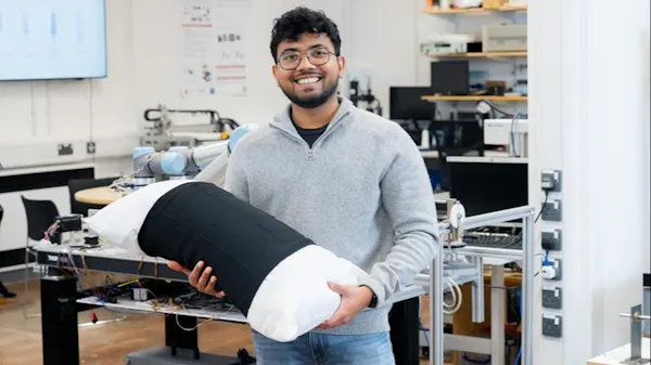 This Smart Pillow Offers Silent, Life-Saving Alerts