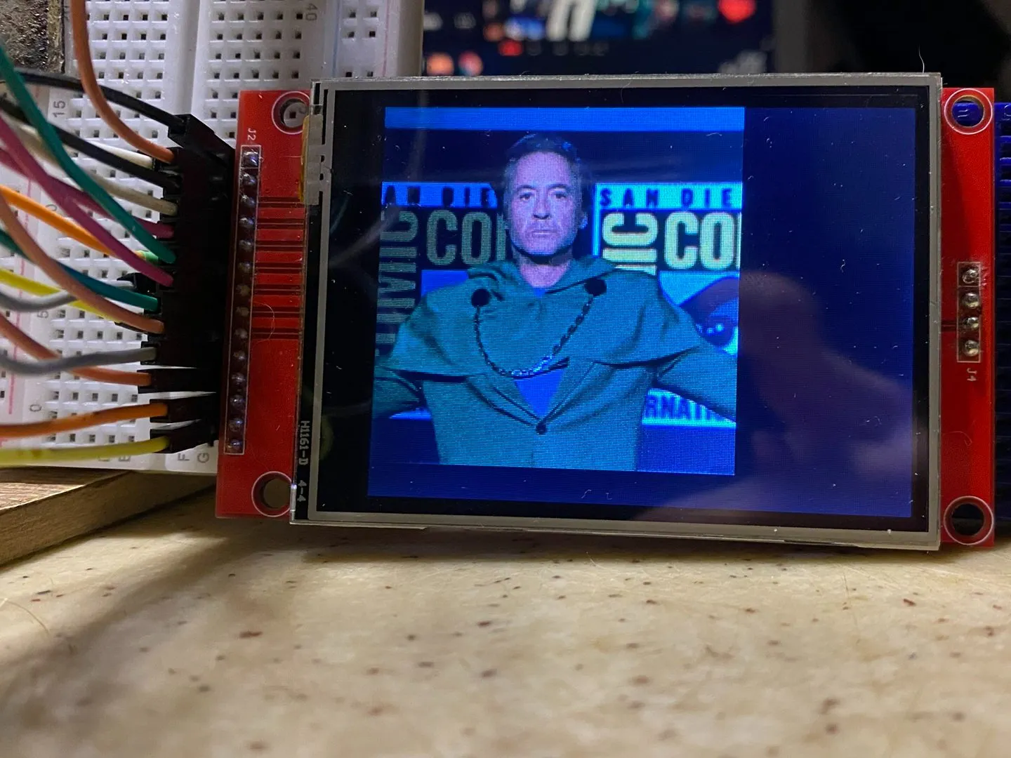 I Build Gif Player with Esp32s3, ILI9341, Sd Card