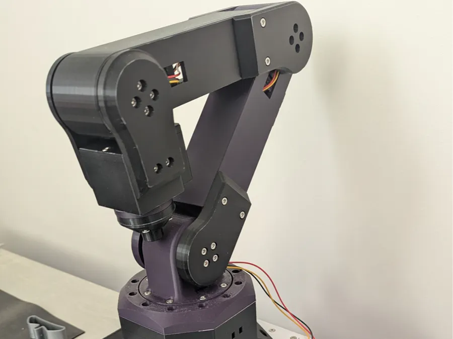 Completely Custom-Built 5-Axis Robot Arm!
