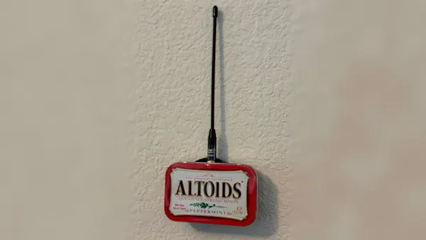 This Ultra-Compact Meshtastic Node Squeezes LoRa Mesh Networking Capabilities Into an Altoids Tin