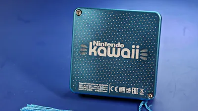 A Pocket-Sized GameCube Made from Real Nintendo Hardware