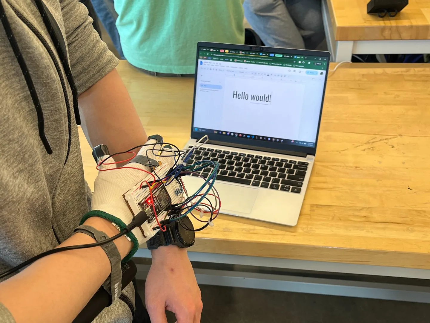 Smart Glove converts gestures into typing and cursor control
