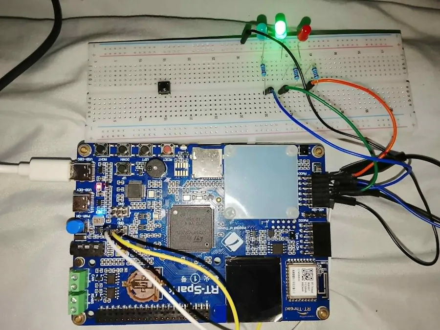 Signal Generator with Precision Timing and Buffering