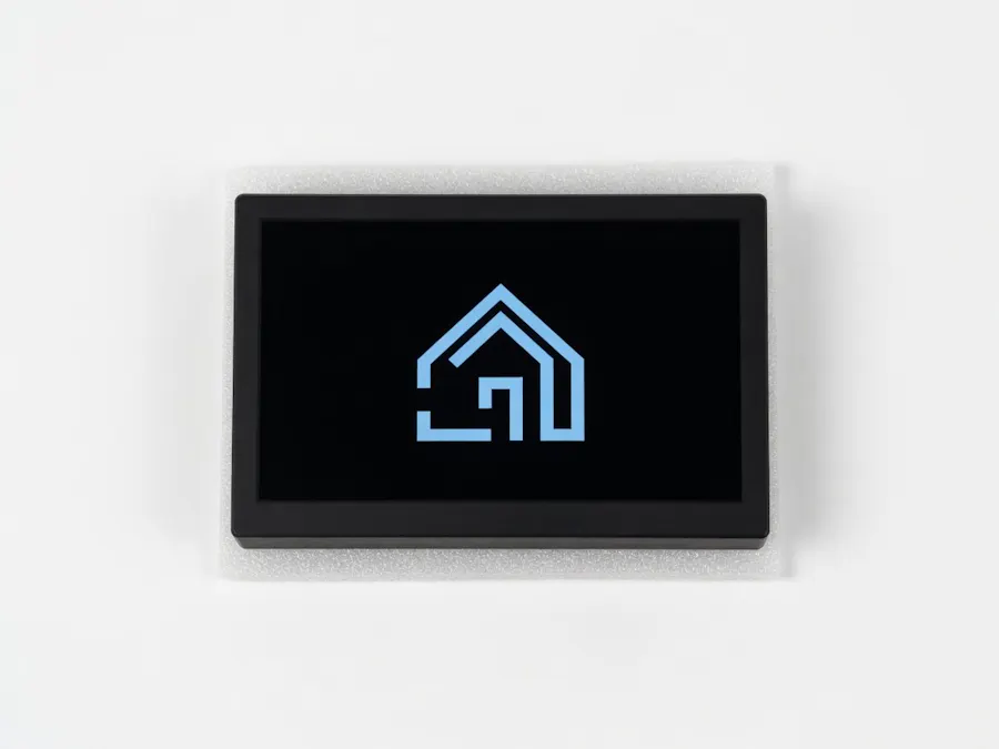 HAUI 3Gang 7in Display Wall Mount Dashboard WiFi