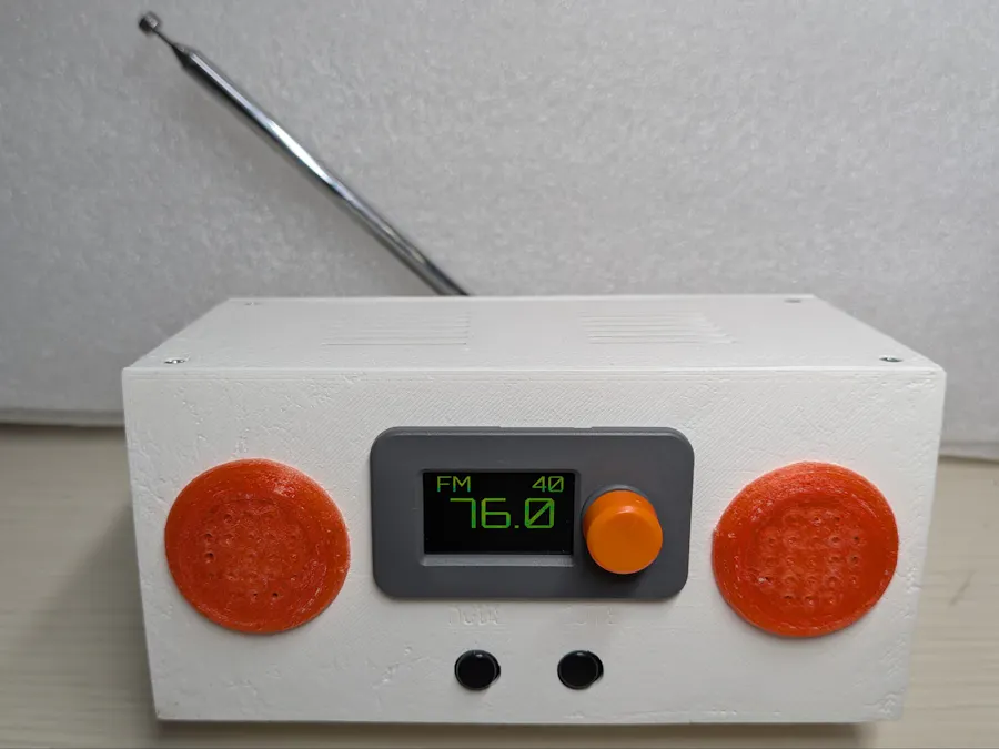 Desktop Radio Mini