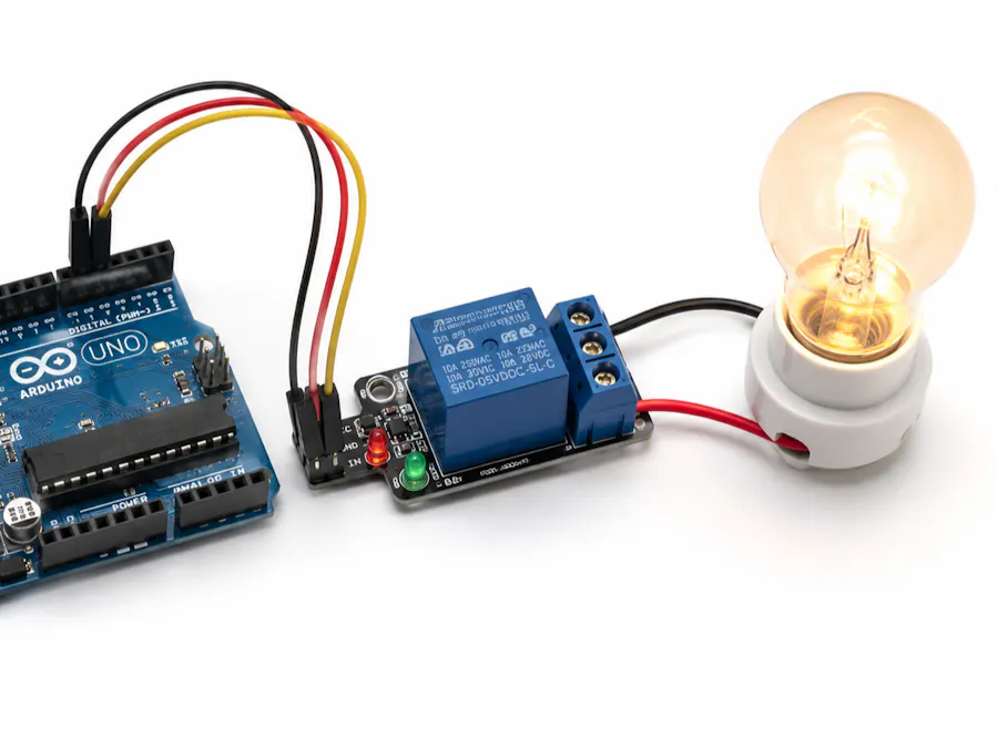 Relay Module Interfacing with Arduino Uno