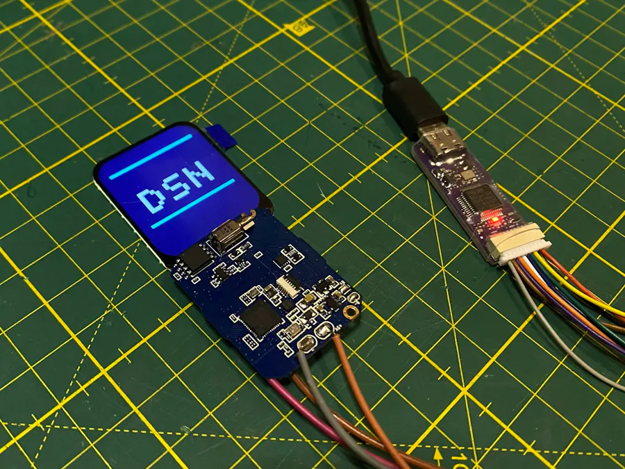 Reversed Engineered Smartwatch Board with Custom ST7789 Display and nRF52832 Chip
