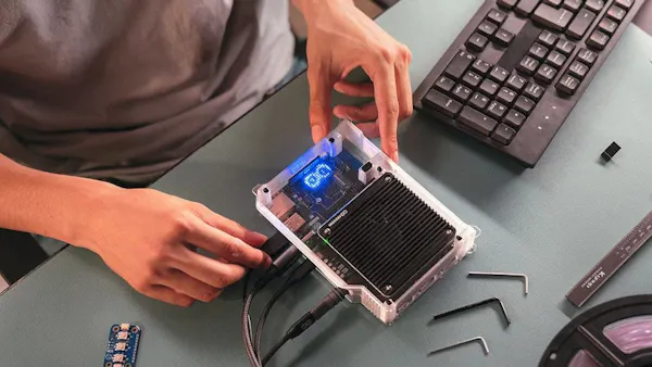 https://hackster.imgix.net/uploads/attachments/1990880/_DDgNABUab2.blob?auto=compress%2Cformat&w=600&h=450&fit=min