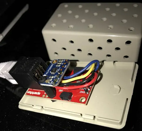Remote HVAC room temperature sensor