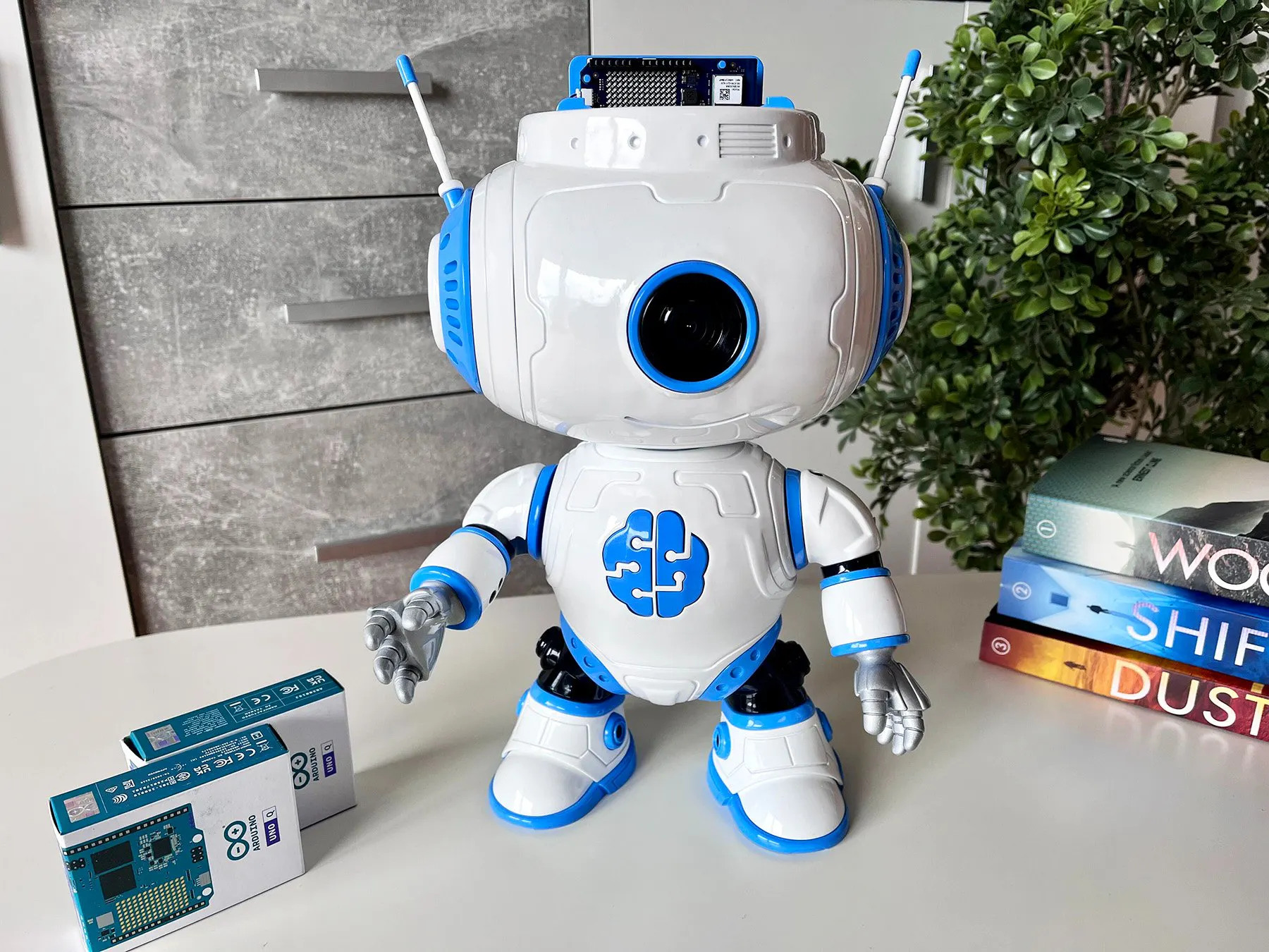 JBR-001: A Hands-On Guide to Robot Vision - Hackster.io