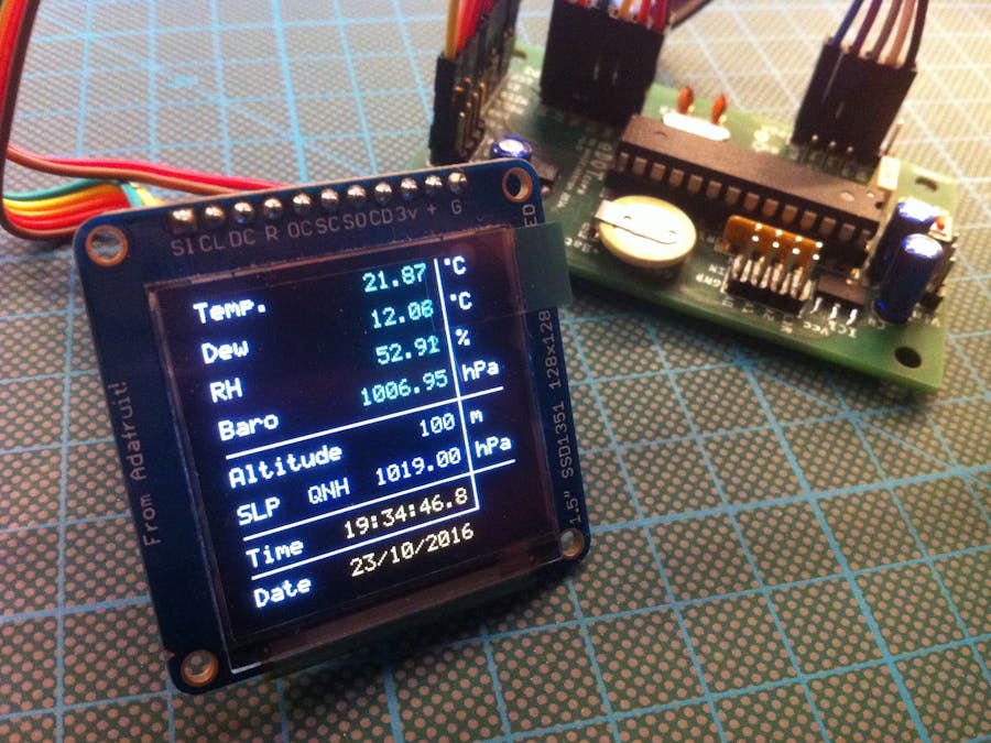 eDOTcore: A Portable Altimeter, Weather Station And Clock