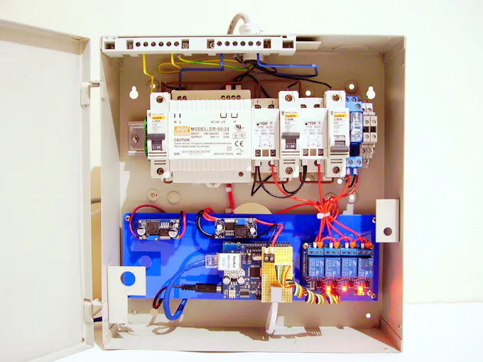 Feel the Heat with Arduino and Cayenne, Hardware