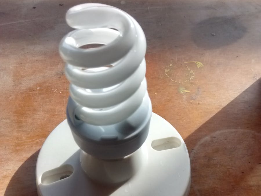 USO DE RASPBERRY CON ELECTRONICA DE POTENCIA (TRIAC-DOMOTICA