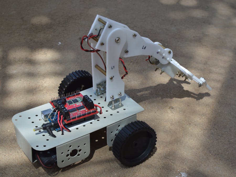 Bluetooth Controlled Pick And Place Robot