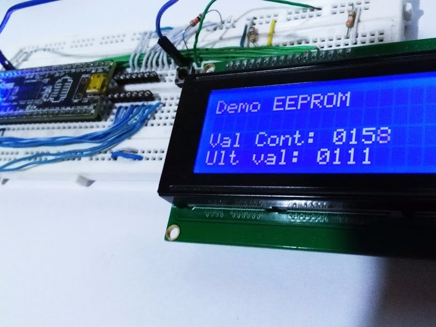 EEPROM: How To Read/Write Data With PSoC5 LP